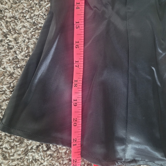 Unique Vintage Black and Red Lock & Key sashed blouse size 1X NWT - Picture 8 of 8